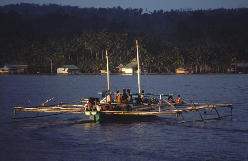 Ships in Indonesia, 1992-2012 — photo 25
